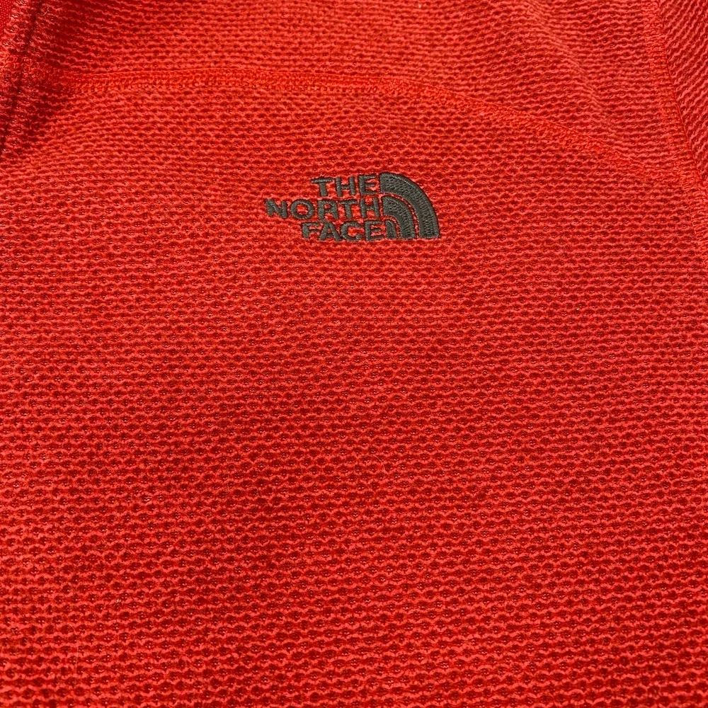The North Face Large Solid Red Soft 1/4‎ Zip Long Sleeve Pullover Sweater